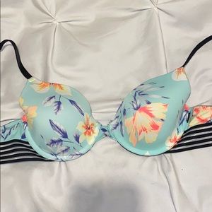 Where everywhere t-shirt bra